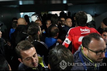 Bursaspor - Beşiktaş karşılaşması sonrası gerginlik