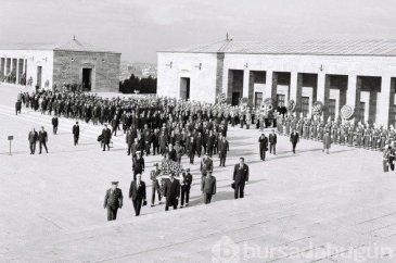 10 Kasım eski anma görüntüleri TSK verdi
