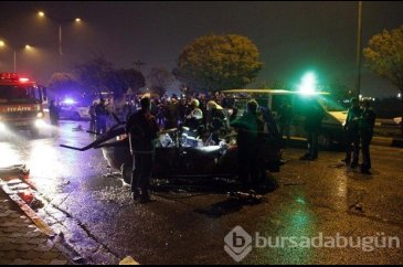 Kaza yapan otomobilin şoförü yanarak can verdi