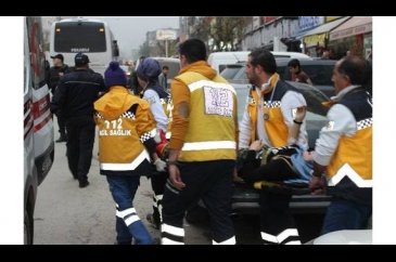 Mağaza çalışanını rehin alan şahıs intihar etti