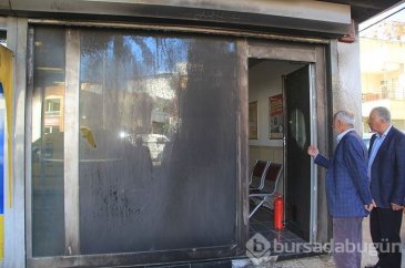 PTT binasına molotoflu saldırı