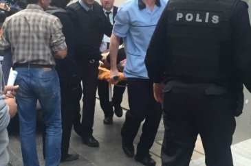 18 yaşındaki genç kız kendini asarak intihar etti!