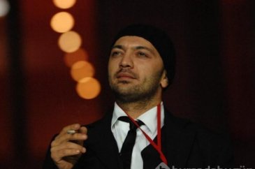Ceyhun Yılmaz'dan ünlü oyuncuya canlı yayında skandal küfür
