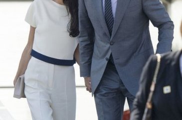 George Clooney eşine şato aldı!
