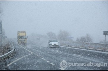 Bolu'da kar yağışı