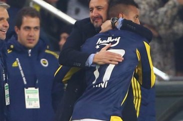 Fenerbahçe - Başakşehir maçından kareler