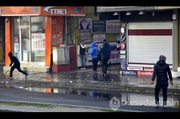 Diyarbakır'da eylem çağrısı sokakları savaş alanına çevirdi!