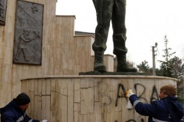 Şehitlere büyük saygısızlık
