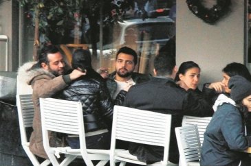 Yeni aşka 'Çapa' attı!