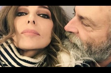 Zerrin Tekindor ile Haluk Bilginer'den aşk selfie'si