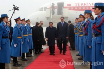 Başbakan Davutoğlu Sırbistan'da
