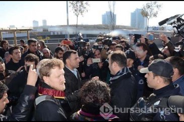 CHP'li vekil işçilere destek verdi