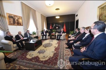 Davutoğlu Kılıçdaroğlu ile buluştu