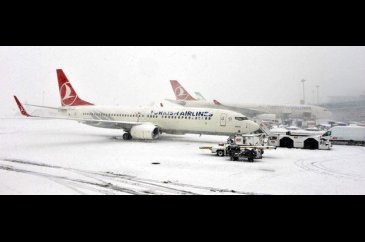 200'den fazla uçuş iptal
