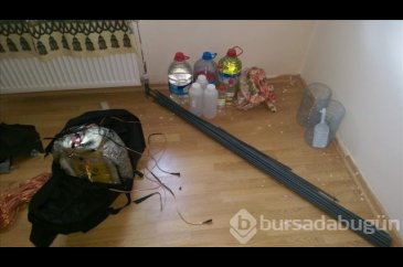 Ankara'da iki canlı bomba yakalandı
