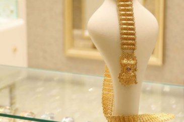 Lüks araba fiyatına 'Altın Kemer'
