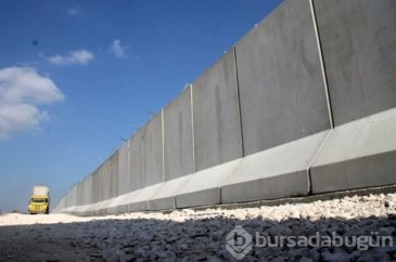 Suriye sınırına beton duvar