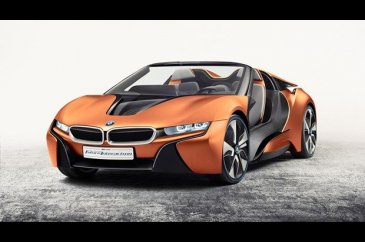 BMW i8 Roadster konseptini tanıttı