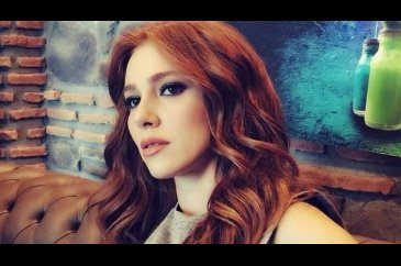 Elçin Sangu'nun bu fotoğrafı tartışmaları bitirdi!