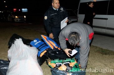 Göçmenler sahte yeleklerle yakalandı