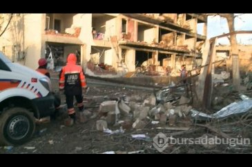 Diyarbakır'da emniyet müdürlüğüne bombalı saldırı	
