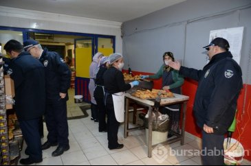 Bursa'da mikrop yuvası imalathaneden görüntüler!