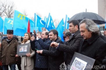 Şehit yakınlarından Sultanahmet'te teröre tepki