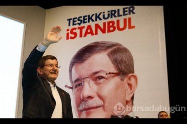 Davutoğlu, AK Parti İstanbul İl Danışma Meclisi Toplantısı'na katıldı