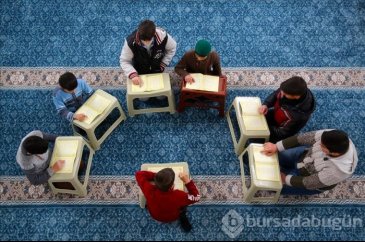Ahıskalı çocuklar Kur'an-ı Kerim öğreniyor