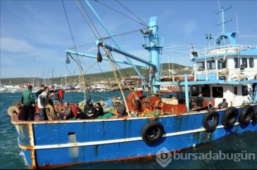 Ege Denizi'nde "göçmen faciası" son anda önlendi