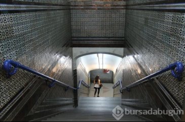 Buenos Aires metrosunda Endülüs Sanatı