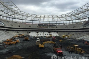 Vodafone Arena yükseliyor