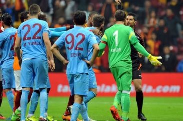 Arena'da unutulmayacak hareket
