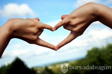 Siz o duyguyu aşk sanıyorsunuz ama...