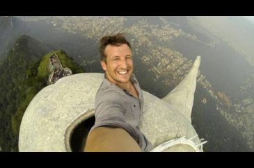 Selfie uğruna ya rab!