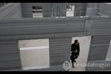 1 günde 10 tane ev yaptılar