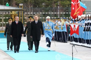 Cumhurbaşkanı Erdoğan, Azerbaycan Cumhurbas&#807;kanı Aliyev'i töre...