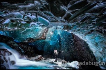 &#8203;15 fotoğrafla İzlanda'nın muhteşem buz mağaraları

