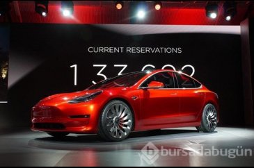 Tesla Model 3 görücüye çıktı
