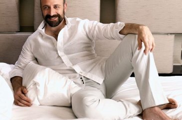 Halit Ergenç ekranlara geri dönüyor