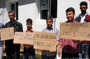Bu köyün gençleri evlenemiyor