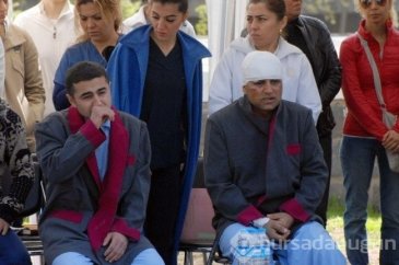 Hani şehidini yaralı arkadaşları yalnız bırakmadı