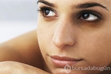 Göz altı morluklarından kurtulmak için bunları yapın
