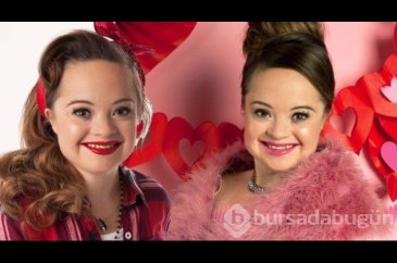 Dünyanın ilk Down sendromlu modeli Katie Meade
