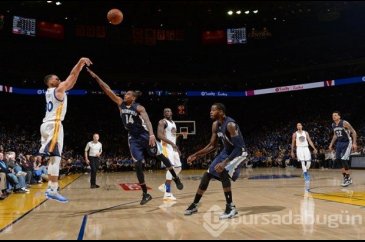 Rekorun yeni sahibi Golden State Warriors
