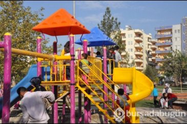 Yaratıcı bir çocukluğun katili: Rengarenk plastikten oyun parkları
