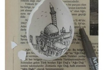 Yumurta içlerine işlenen enfes resimler