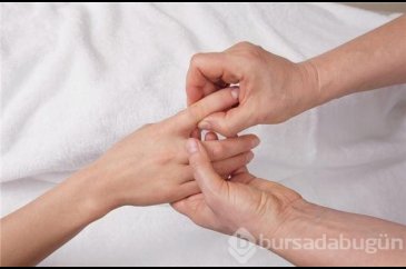 Sizde parmak çıtlatıyor musunuz?