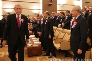 Erdoğan, Kılıçdaroğlu ile tokalaşmadı