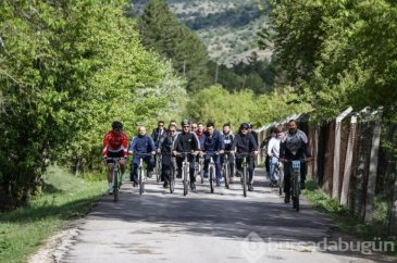 Bakanlar sağlıklı yaşam için pedal çevirdi